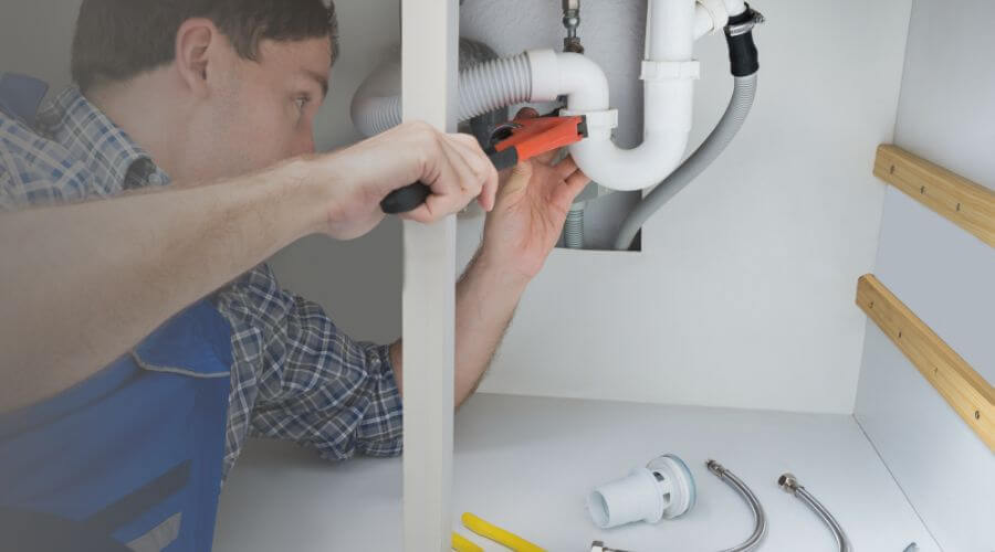 Professional water heater repair in Mill Shoals, IL